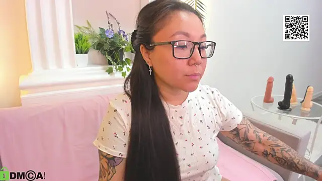 gentle muse online show from June 11, 12:43 am
