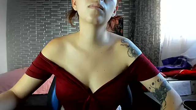 Ginger Sweetty online show from July 7, 10:56 pm