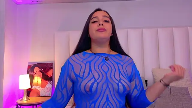 ValenScott1 online show from June 23, 12:58 pm