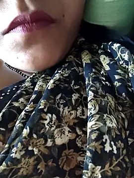 Hot bhabi desi online show from May 14, 3:40 pm