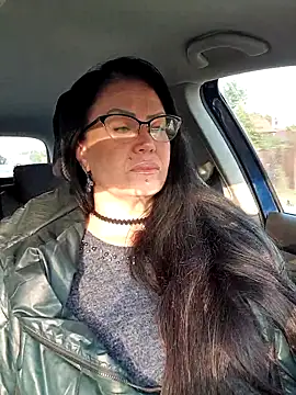 Snapshot of MISTRESS_AMAZON_FIRE chatting on October 17, 5:54 am MISTRESS AMAZON FIRE online show from October 17, 5:54 am