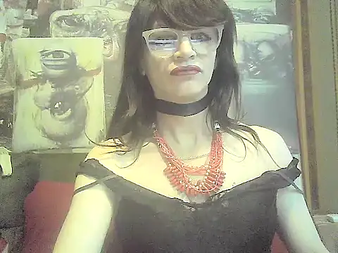 TheBlackWtch online show from June 25, 7:02 am
