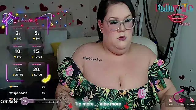 GiannaMorrys online show from December 2, 7:49 pm