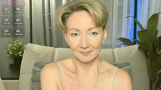 AkexandraFix online show from November 24, 1:02 pm