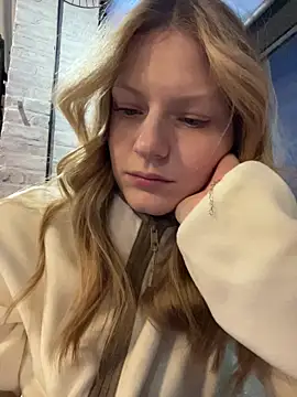 MaryHiggins online show from February 21, 3:46 pm