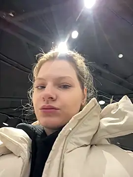 MaryHiggins online show from January 17, 3:30 pm