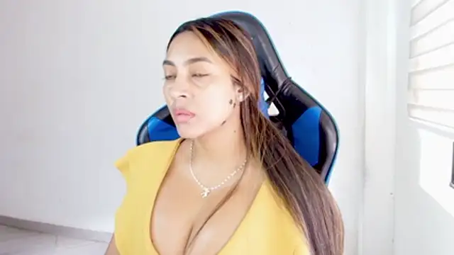 sophiax-x online show from June 28, 3:40 pm