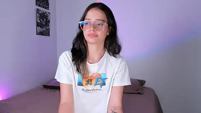 Abby Saenz01 online show from February 12, 8:21 pm