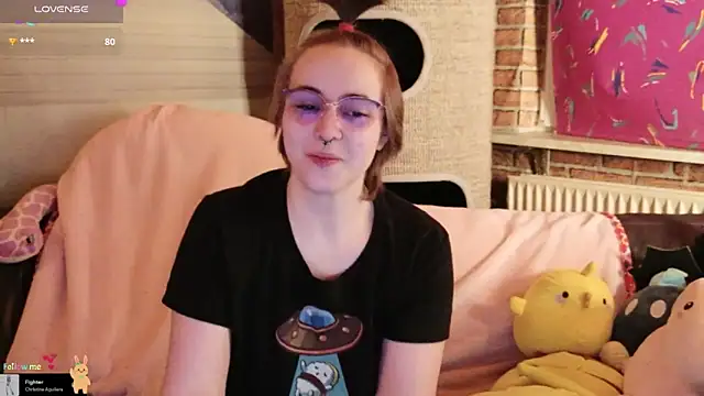 GamerGirl Eve online show from December 4, 6:30 pm