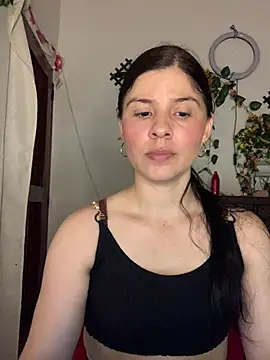Estefani 32 online show from July 2, 2:22 am