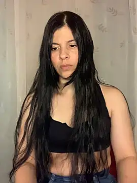 Estefani 32 online show from June 27, 8:59 pm