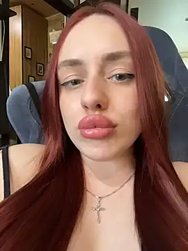 Lisaaan online show from May 15, 2:42 pm