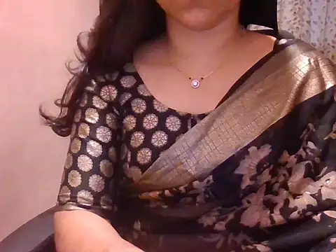 Pinky 4 online show from June 20, 2:26 am