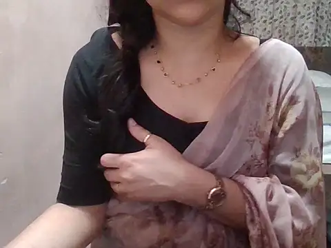 Pinky 4 online show from July 8, 11:29 pm