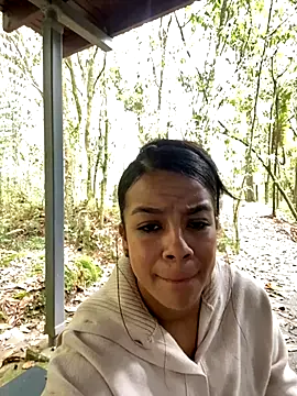 trianawhite online show from November 29, 3:27 pm