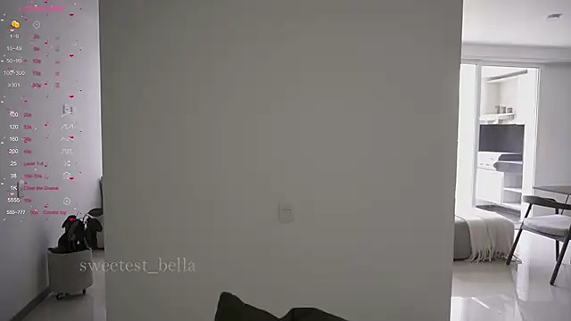 sweetest bella online show from June 26, 4:08 pm