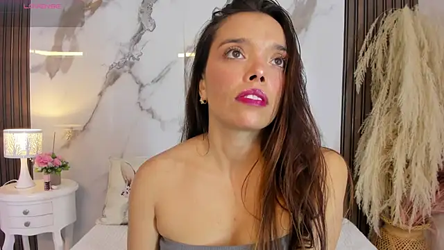hannahill69 online show from July 22, 5:08 am