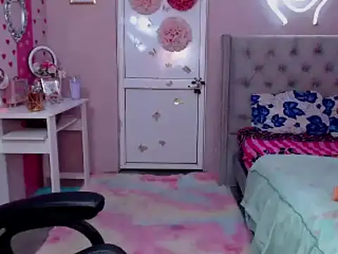 alexa rodriicum online show from November 4, 12:32 pm