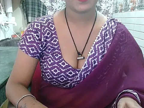 LovingPihu online show from October 27, 6:42 am