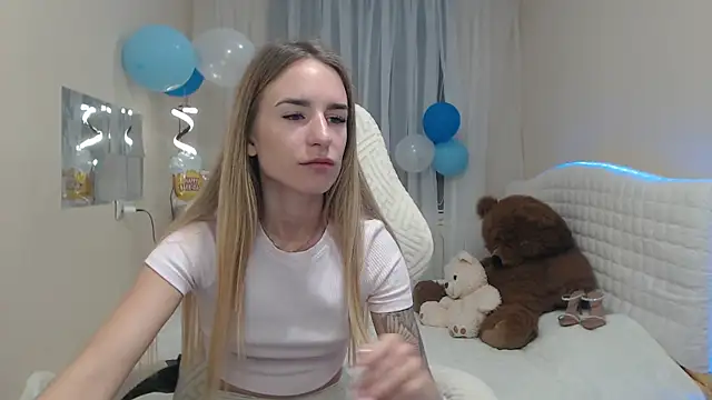 Snapshot of DeboraHorny chatting on September 27, 5:58 am DeboraHorny online show from September 27, 5:58 am