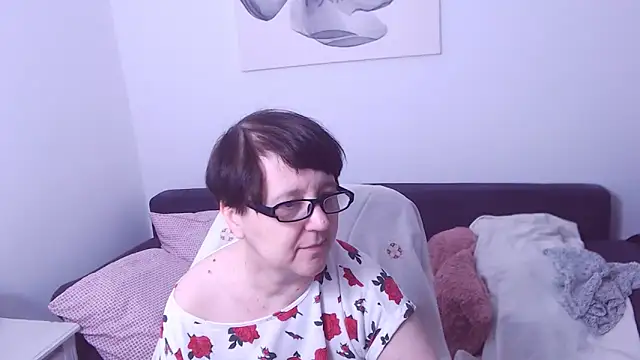 ChristaRose online show from March 6, 8:37 pm