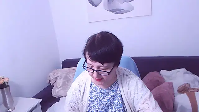 ChristaRose online show from February 1, 7:12 pm