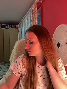 SophiaSweet  online show from June 19, 5:49 pm
