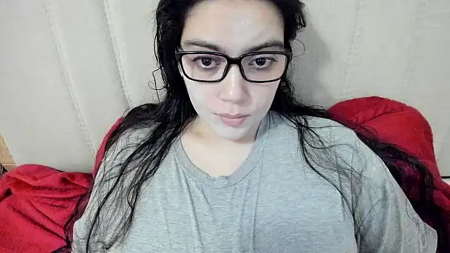 roniewester online show from July 21, 12:00 am