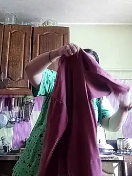 Rini333 online show from March 9, 11:24 am