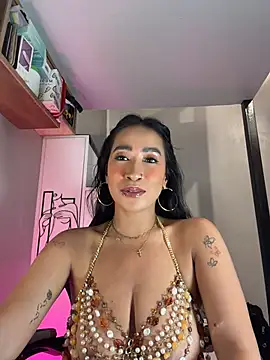 AsianMilfSheryl online show from June 24, 7:40 am