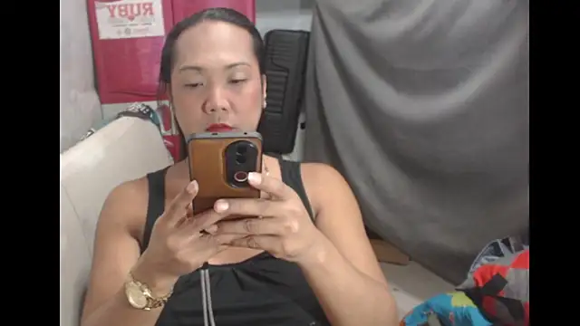 TSalwaysreadytoCUM online show from December 15, 7:35 am