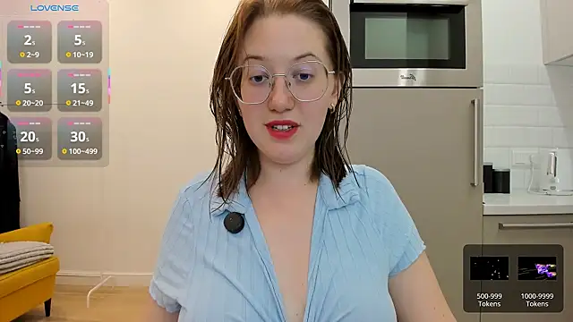 Charmy Gracy online show from July 24, 9:29 am
