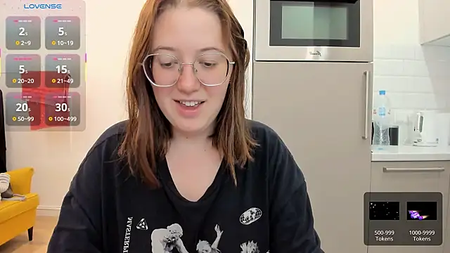 Charmy Gracy online show from July 26, 11:18 am