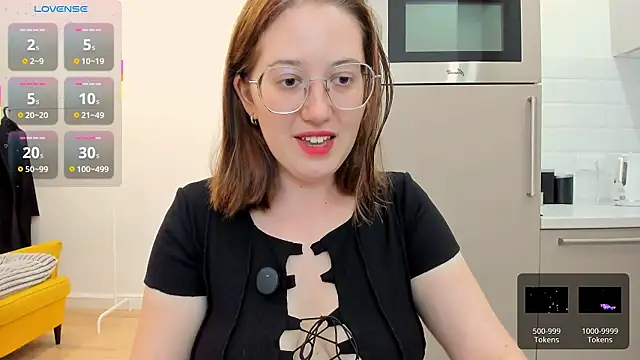 Charmy Gracy online show from June 23, 2:48 pm