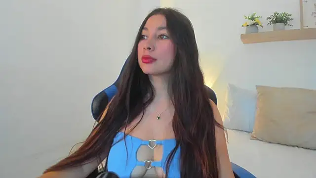 bella 99  online show from July 17, 12:20 pm