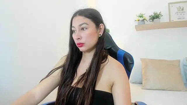 bella 99  online show from June 13, 11:51 am