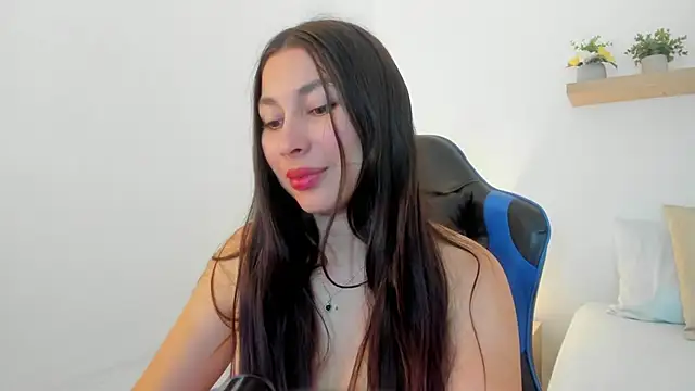 bella 99  online show from July 6, 3:03 pm