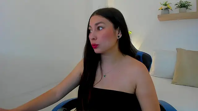 bella 99  online show from August 3, 11:38 am