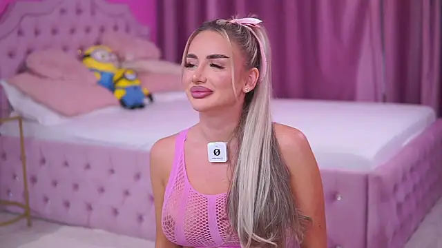 AshleySinn online show from October 2, 5:07 pm