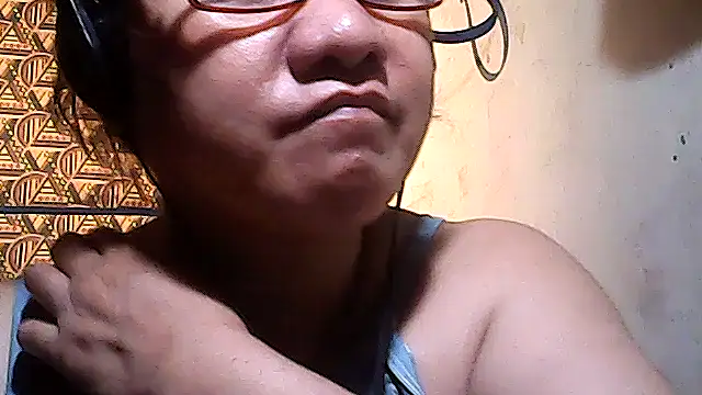 sweetsosie18 online show from February 9, 12:18 pm