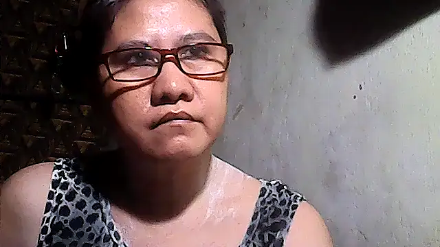 sweetsosie18 online show from April 27, 2:19 am