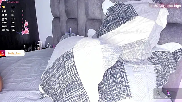 emily fox1 online show from June 24, 11:31 am