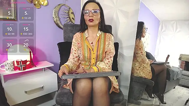 Miss ellien online show from June 6, 7:03 am