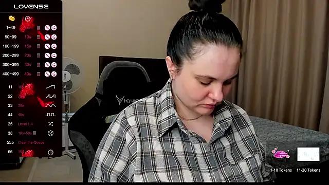 AlanaBrox online show from October 29, 3:00 am