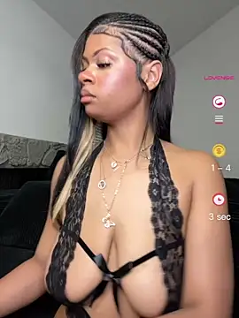 shawneebaby online show from May 11, 6:15 am