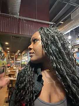 TilaTotti online show from December 22, 5:21 am