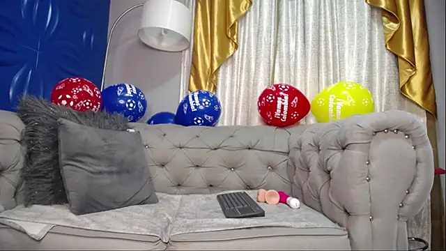 JolieDuvalle online show from June 15, 12:49 pm
