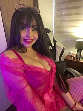 KateDeLatorre online show from May 5, 9:40 pm