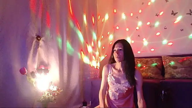 ElysaSun online show from June 30, 5:23 pm