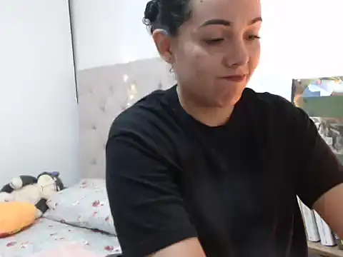 camii 7 online show from February 13, 3:08 am